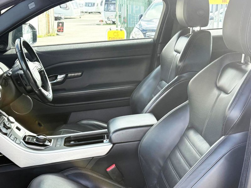 2016 Land Rover Range Rover Evoque in white — photo 19 of 23