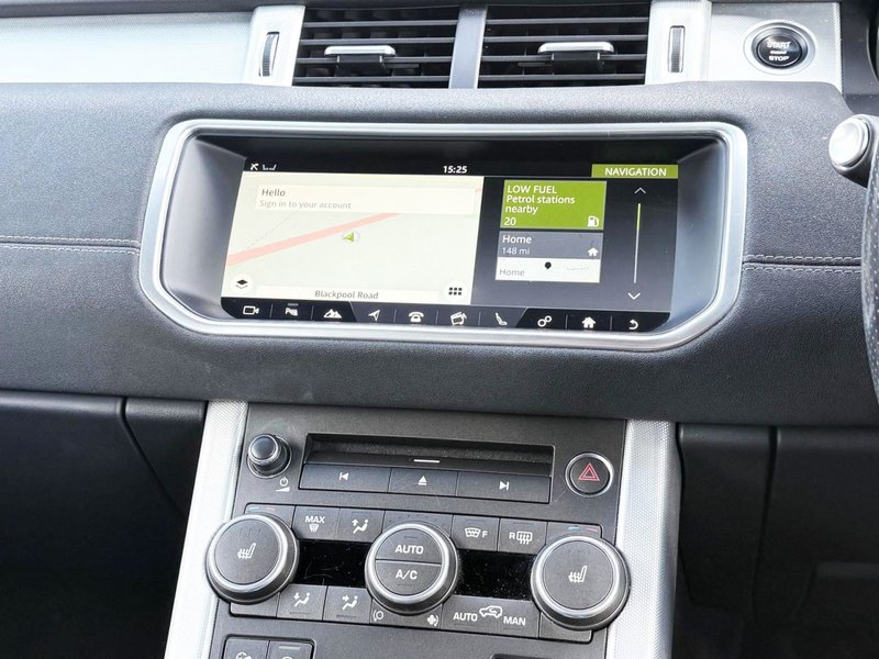 2016 Land Rover Range Rover Evoque in white — photo 21 of 23