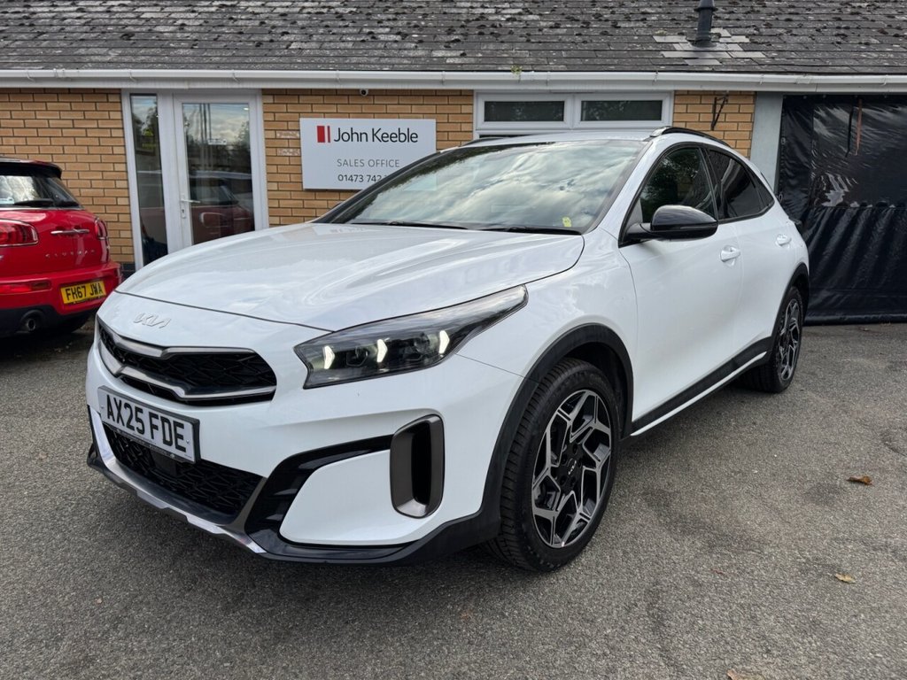 2025 KIA XCeed