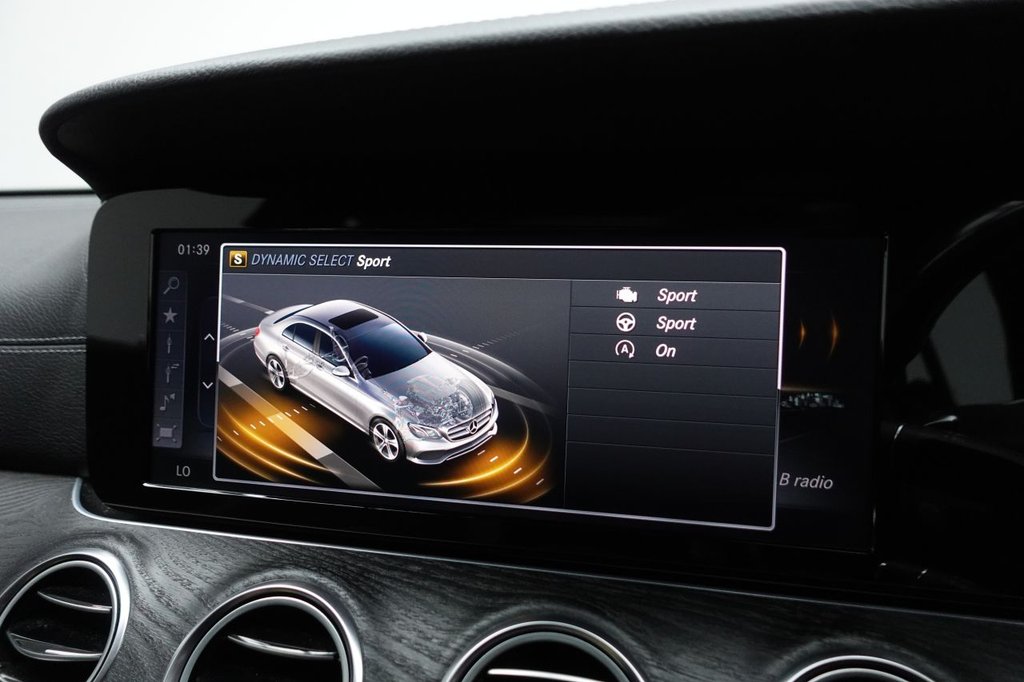 2016 Mercedes-Benz E-Class — image 21