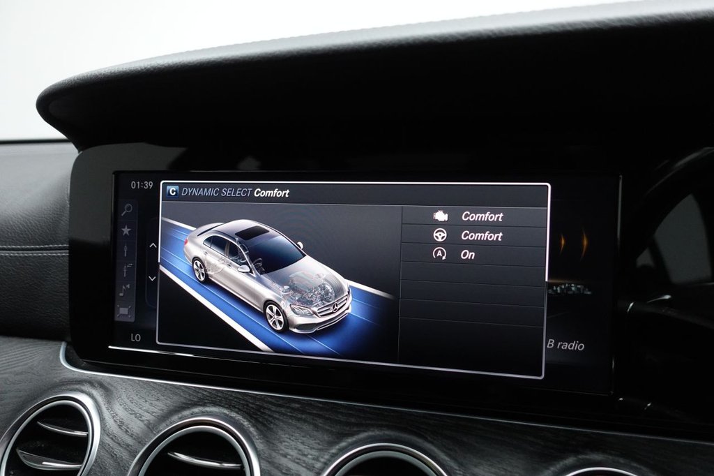 2016 Mercedes-Benz E-Class — image 22