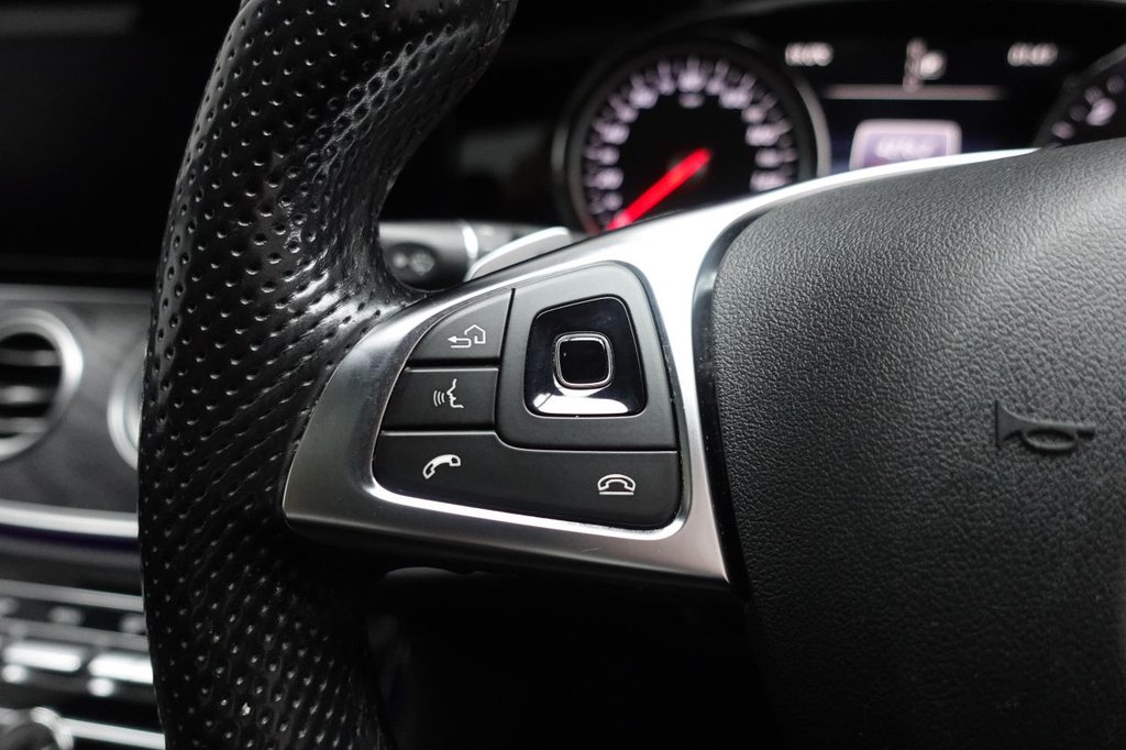 2016 Mercedes-Benz E-Class — image 29