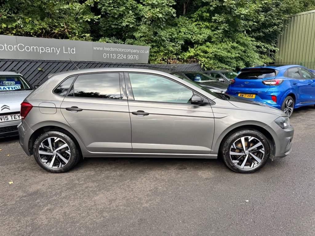 2021 Volkswagen Polo — image 4
