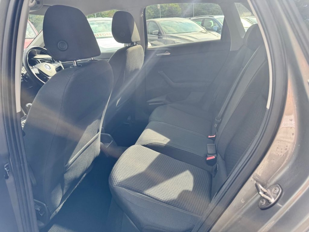 2021 Volkswagen Polo — image 19