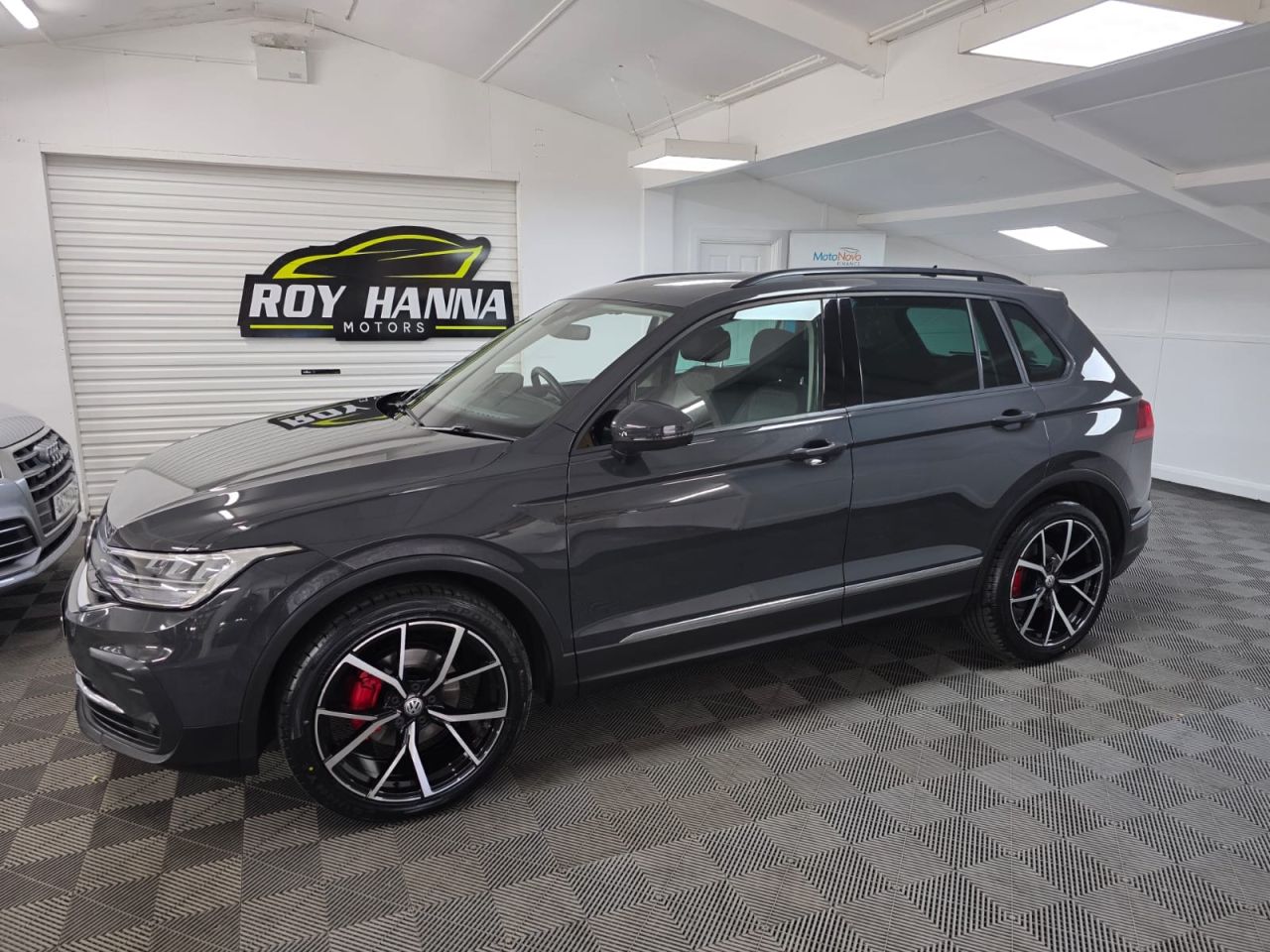 2021 VOLKSWAGEN TIGUAN 1.5 TSI Life SUV 5dr Petrol DSG Euro 6 (s/s) (150 ps) 1 Owner - Sensors ! - vehicle photo 2 for sale on PureCar