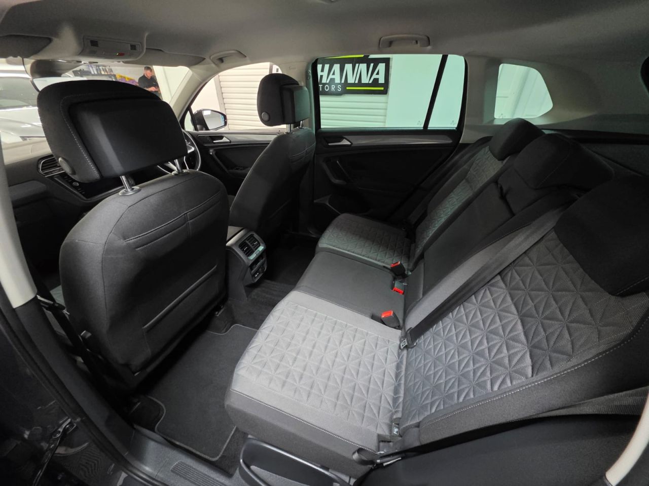 2021 VOLKSWAGEN TIGUAN 1.5 TSI Life SUV 5dr Petrol DSG Euro 6 (s/s) (150 ps) 1 Owner - Sensors ! - vehicle photo 13 for sale on PureCar