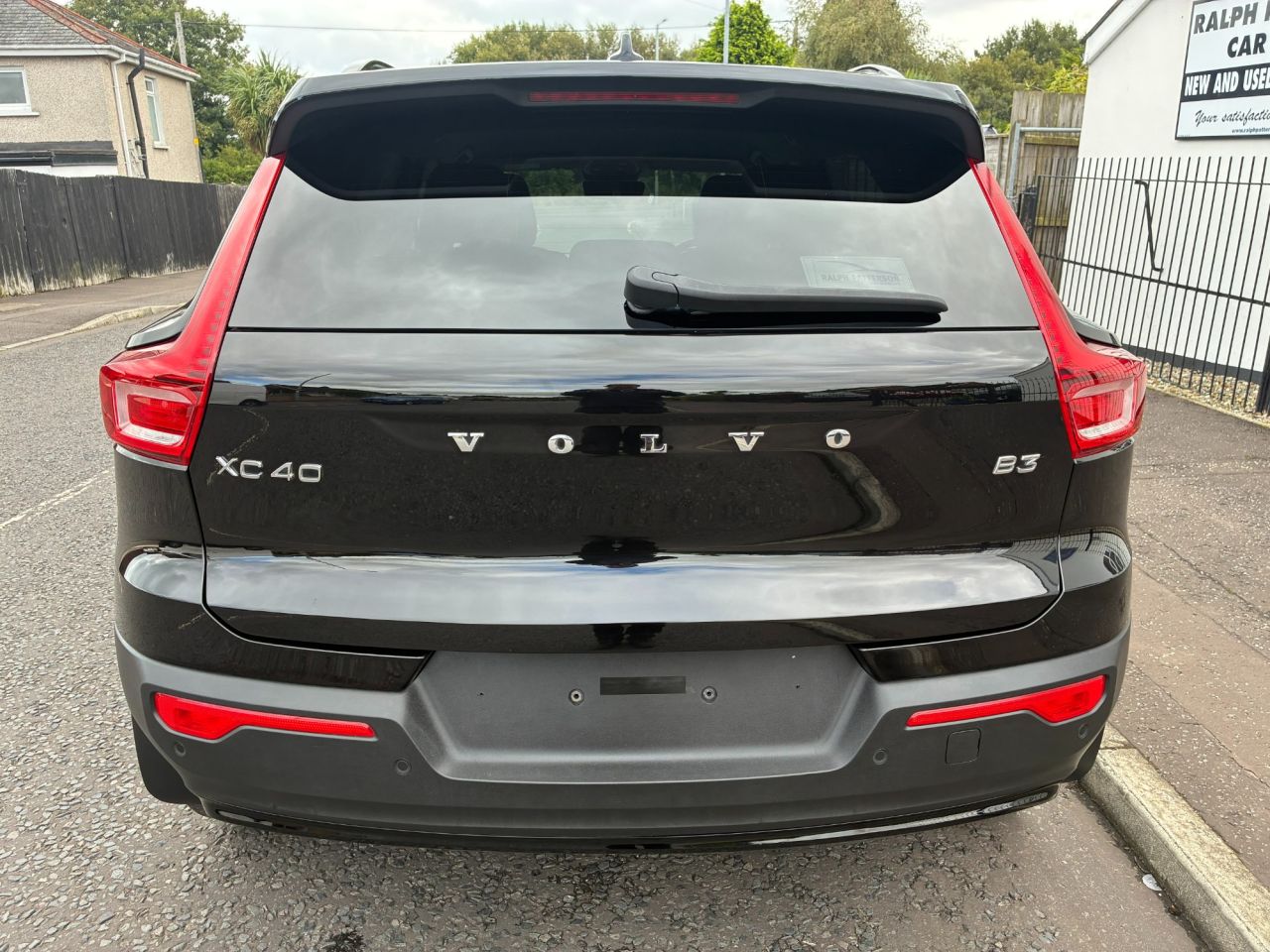 2023 VOLVO XC40 2.0 B3 MHEV Plus Dark SUV 5dr Petrol Hybrid DCT Auto Euro 6 (s/s) (163 ps) - vehicle photo 5 for sale on PureCar