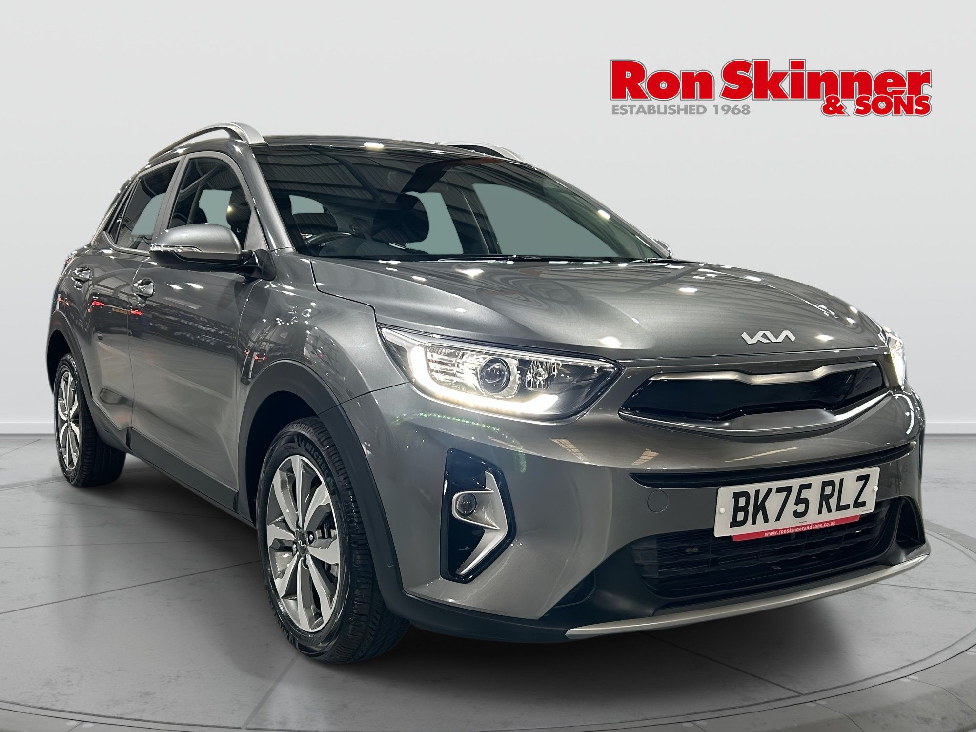 2025 KIA Stonic