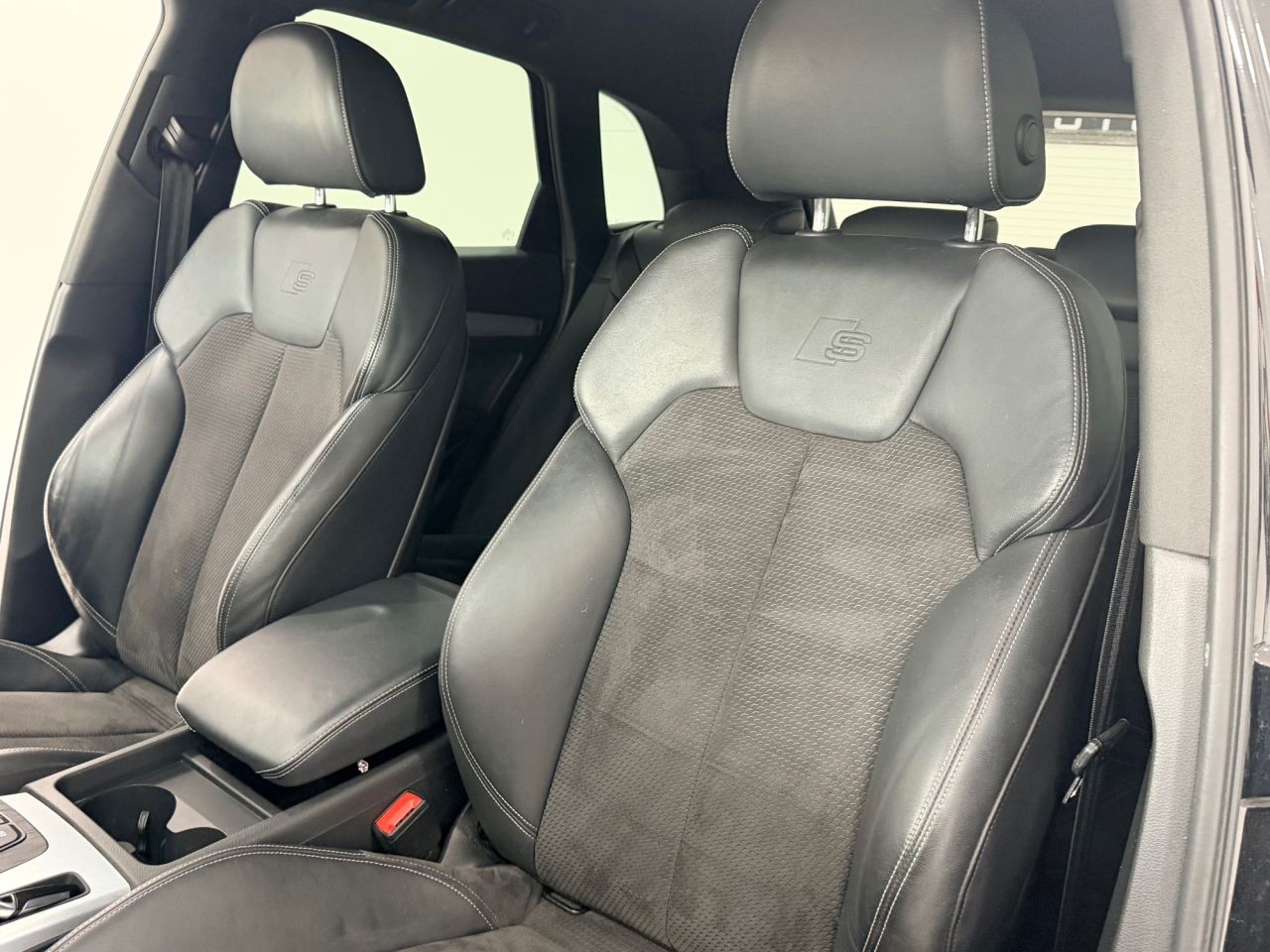 2020 AUDI Q5 S Line - vehicle photo 27 for sale on PureCar