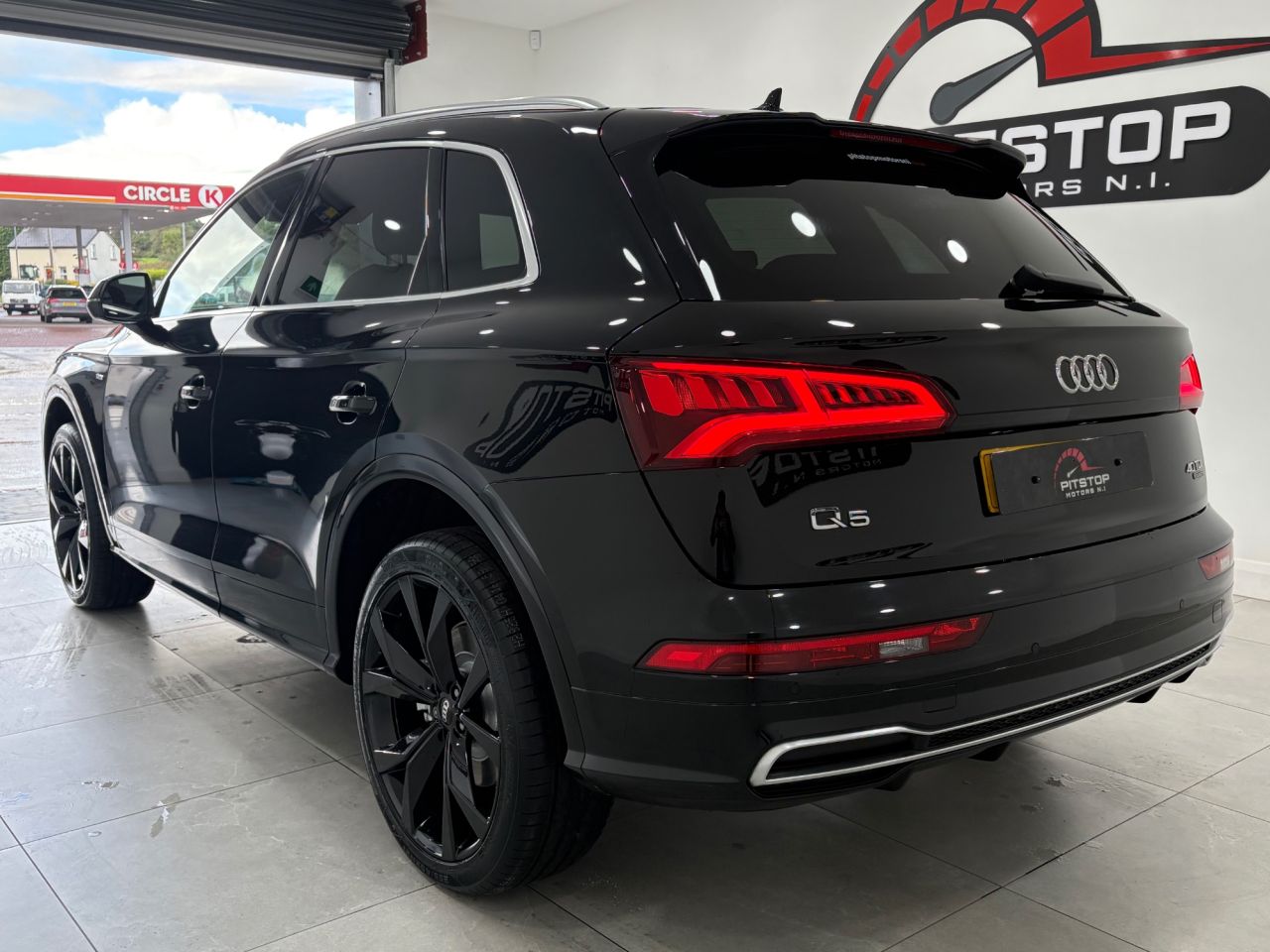 2020 AUDI Q5 S Line - vehicle photo 9 for sale on PureCar