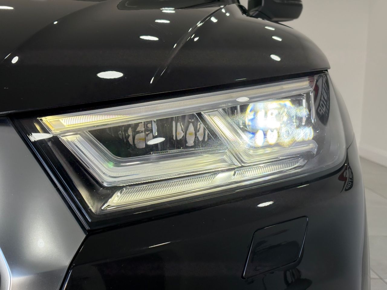 2020 AUDI Q5 S Line - vehicle photo 19 for sale on PureCar