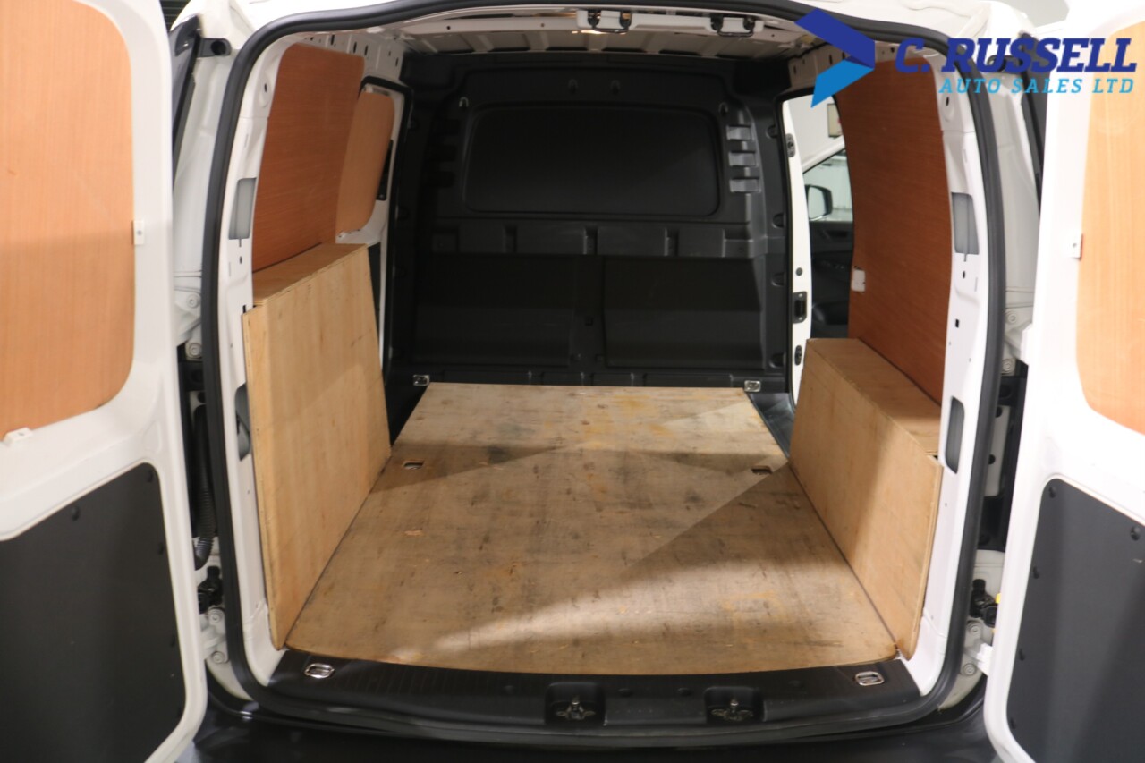 2023 VOLKSWAGEN CADDY MAXI 2.0 TDI C20 Commerce Panel Van 6dr Diesel Manual LWB Euro 6 (s/s) (102 ps) - vehicle photo 24 for sale on PureCar
