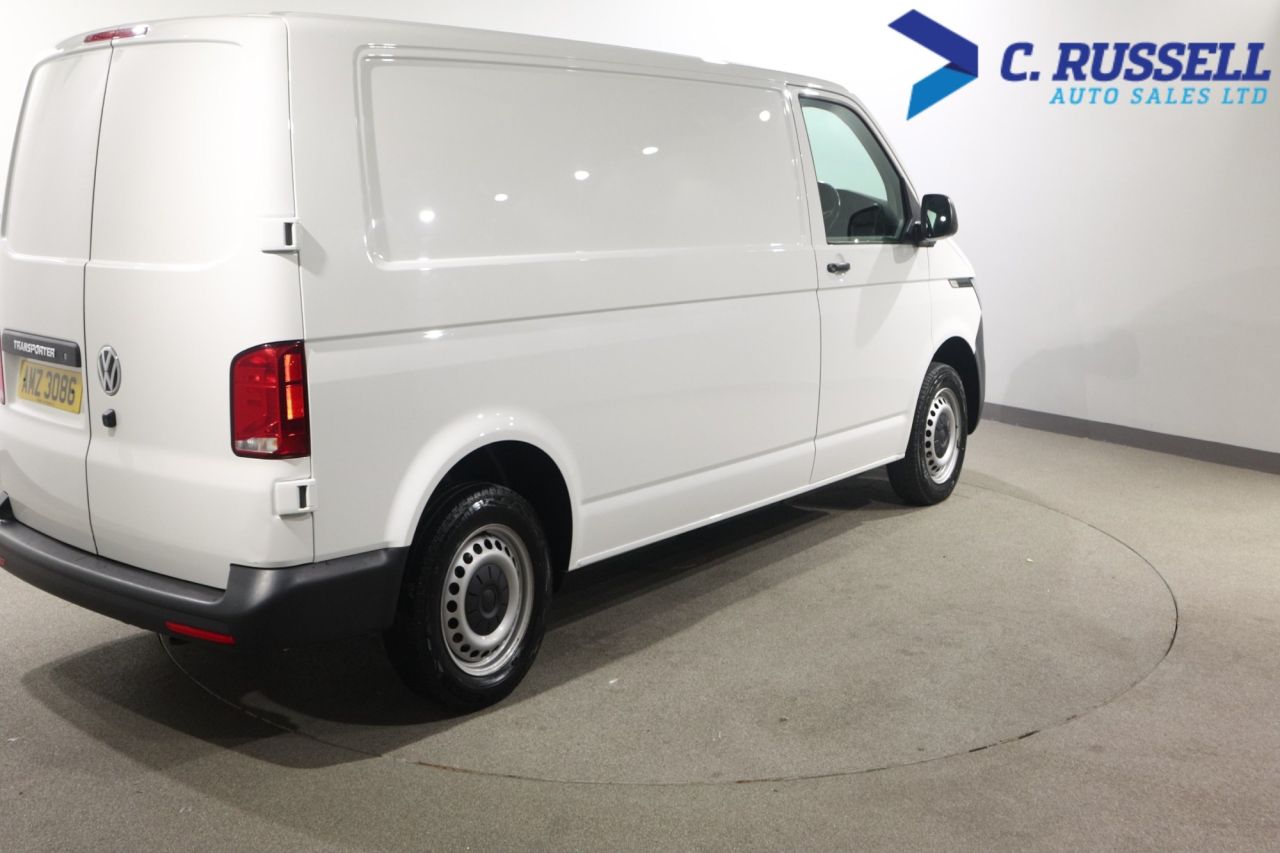 2023 VOLKSWAGEN TRANSPORTER 2.0 TDI T32 Startline Panel Van 5dr Diesel Manual FWD LWB Euro 6 (s/s) (150 - vehicle photo 9 for sale on PureCar