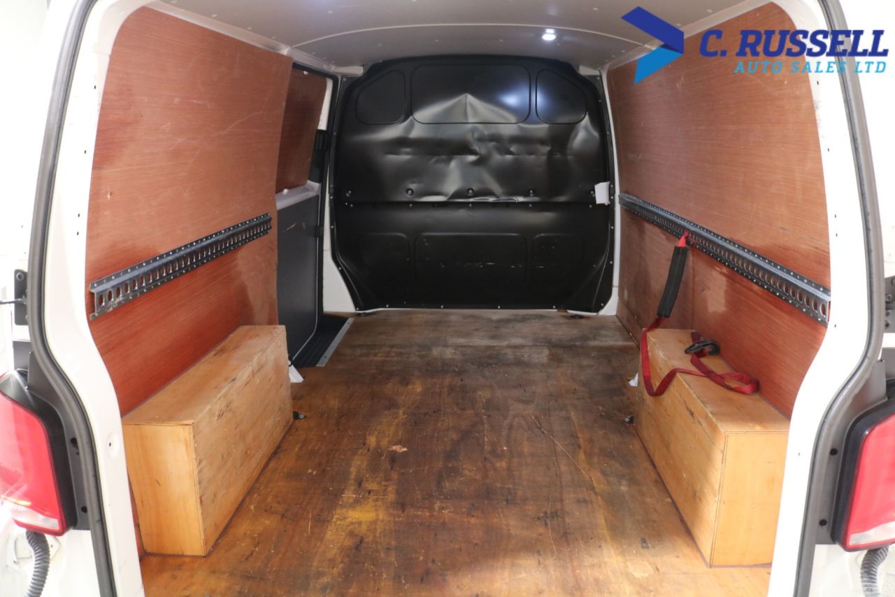 2023 VOLKSWAGEN TRANSPORTER 2.0 TDI T32 Startline Panel Van 5dr Diesel Manual FWD LWB Euro 6 (s/s) (150 - vehicle photo 21 for sale on PureCar