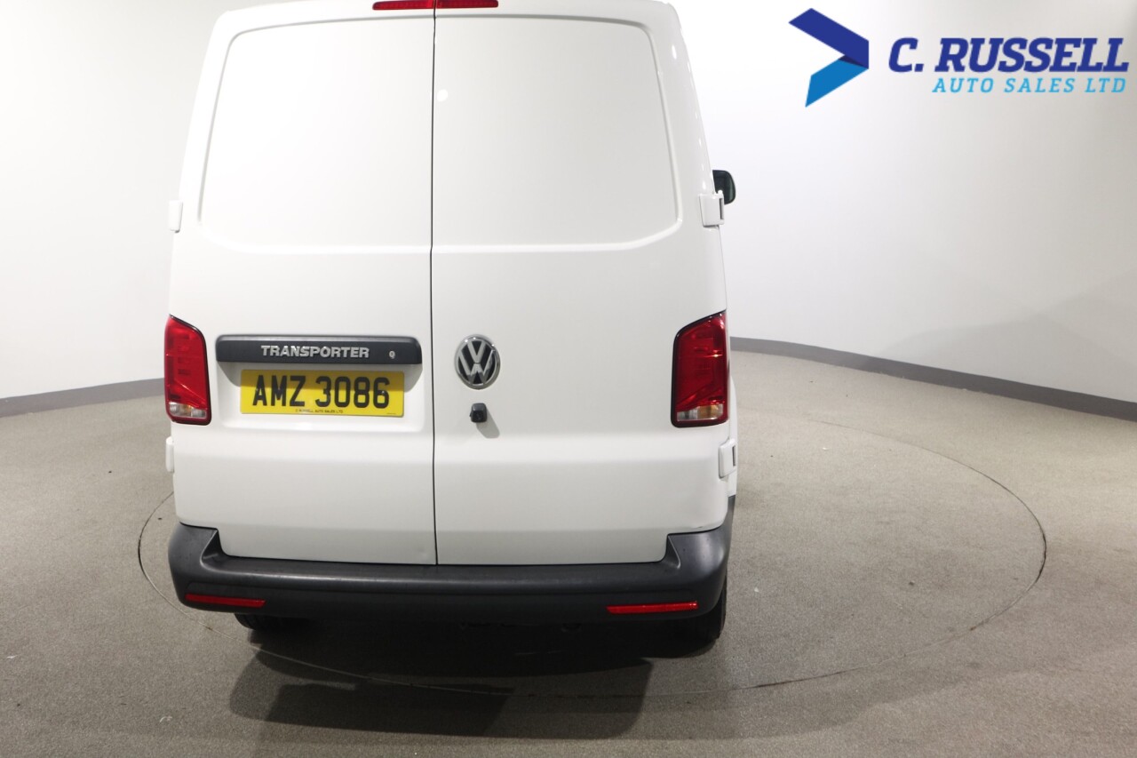 2023 VOLKSWAGEN TRANSPORTER 2.0 TDI T32 Startline Panel Van 5dr Diesel Manual FWD LWB Euro 6 (s/s) (150 - vehicle photo 12 for sale on PureCar