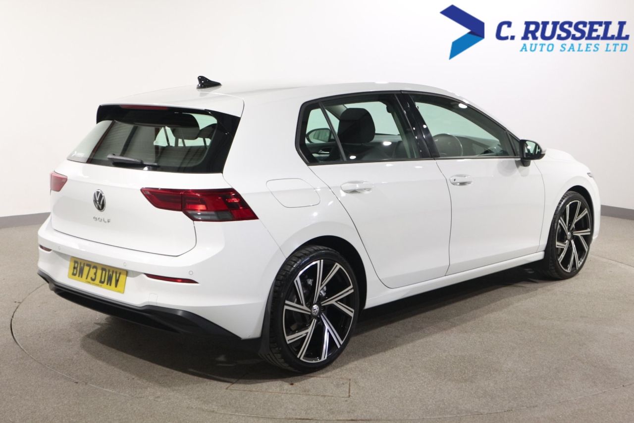 2024 VOLKSWAGEN GOLF 1.0 TSI Life Hatchback 5dr Petrol Manual Euro 6 (s/s) (110 ps) - vehicle photo 9 for sale on PureCar
