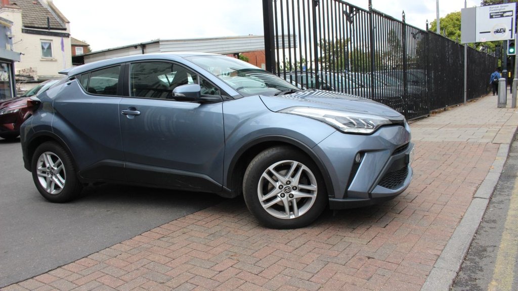 2023 Toyota C-hr