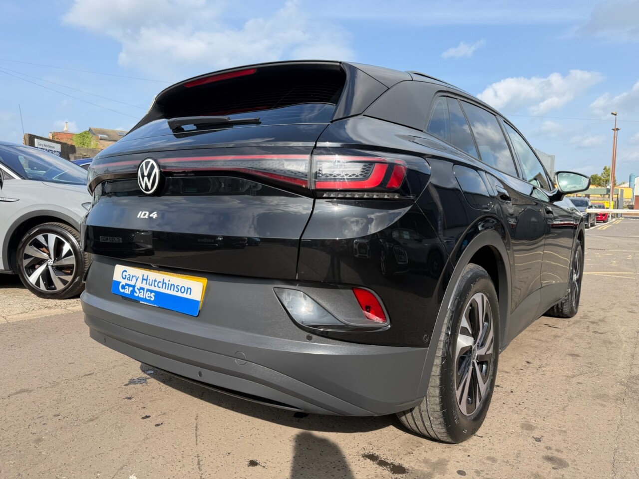 2024 VOLKSWAGEN ID4 Pure Performance 52kWh Life Edition SUV 5dr Electric Auto (170 ps) ONLY 241 - vehicle photo 41 for sale on PureCar