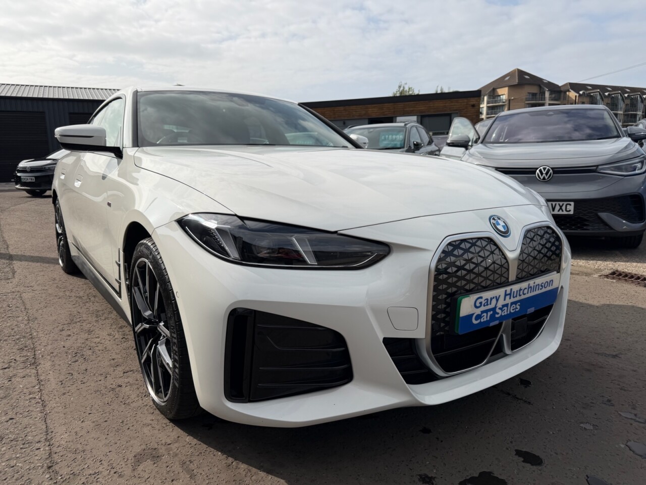 2025 BMW I4 35 70.2kWh M Sport Gran Coupe 5dr Electric Auto eDrive (286 ps) ONLY 28423 - vehicle photo 9 for sale on PureCar