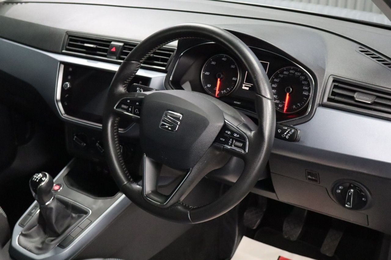 2018 SEAT ARONA 1.6 TDI SE Technology Lux SUV 5dr Diesel Manual Euro 6 (s/s) (115 ps) LONG - vehicle photo 25 for sale on PureCar