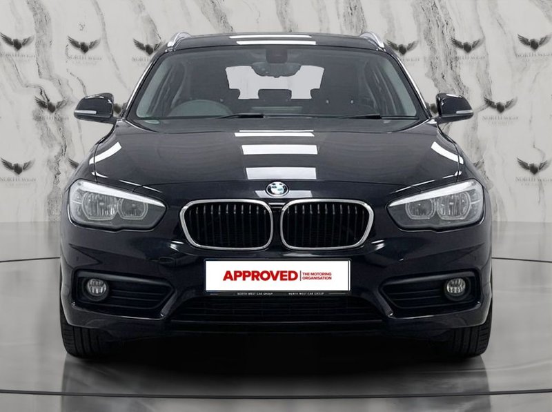 2017 BMW 1 Series in black — photo 3 of 16