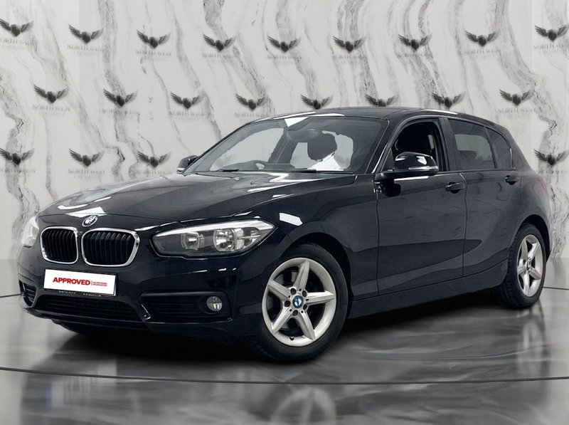 2017 BMW 1 Series in black — photo 4 of 16