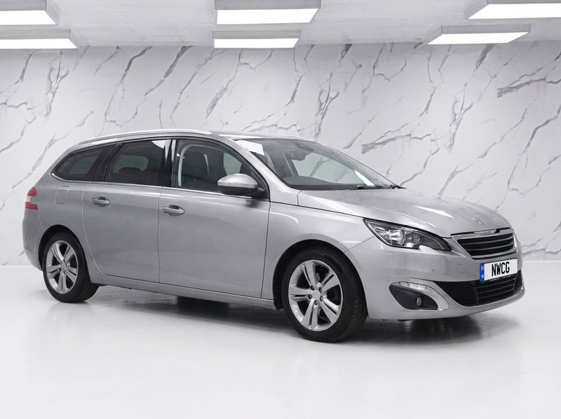 2016 Peugeot 308 SW in grey — photo 2 of 12