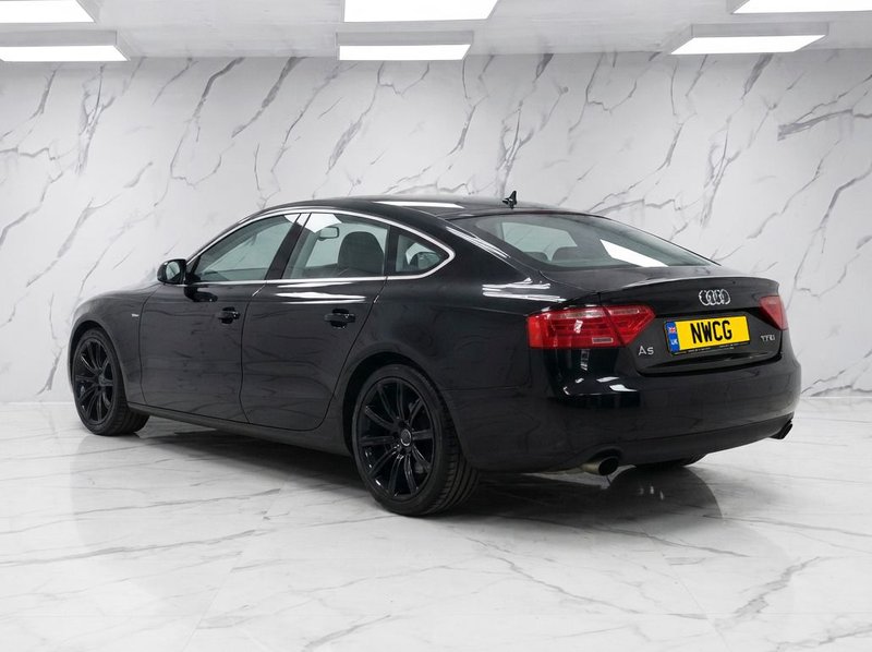 2016 Audi A5 in black — photo 3 of 10