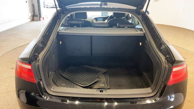 2016 Audi A5 in black — photo 10 of 10