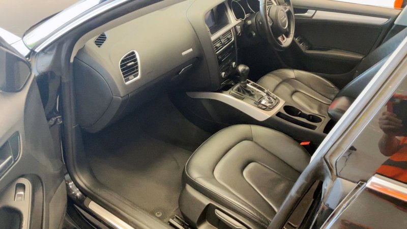 2016 Audi A5 in black — photo 5 of 10