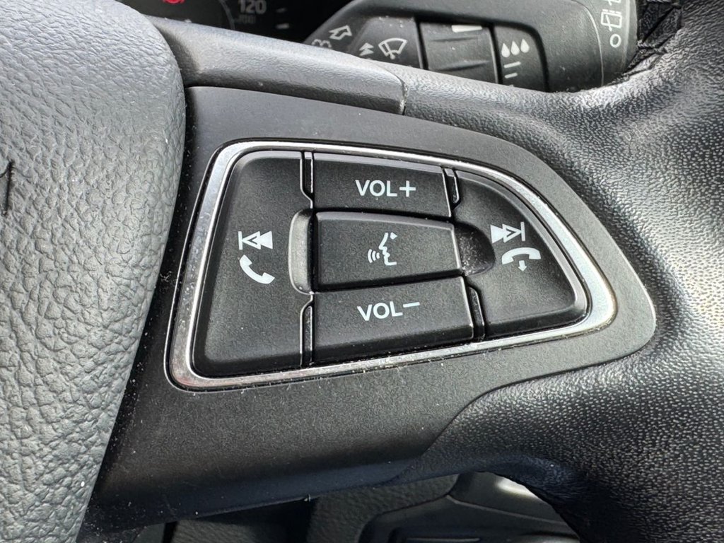 2017 Ford Focus — image 29