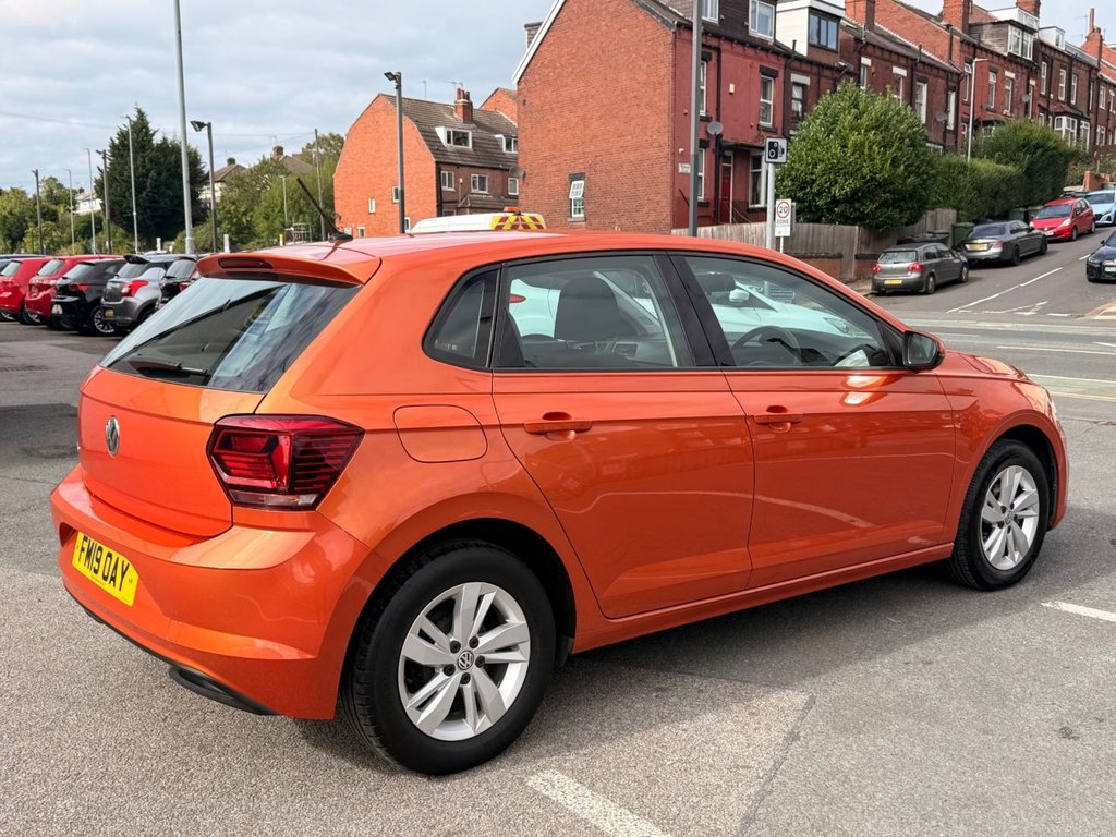 2019 Volkswagen Polo — image 3