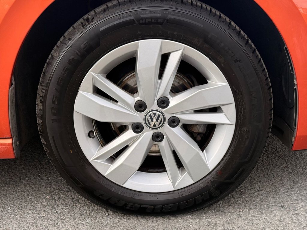 2019 Volkswagen Polo — image 10