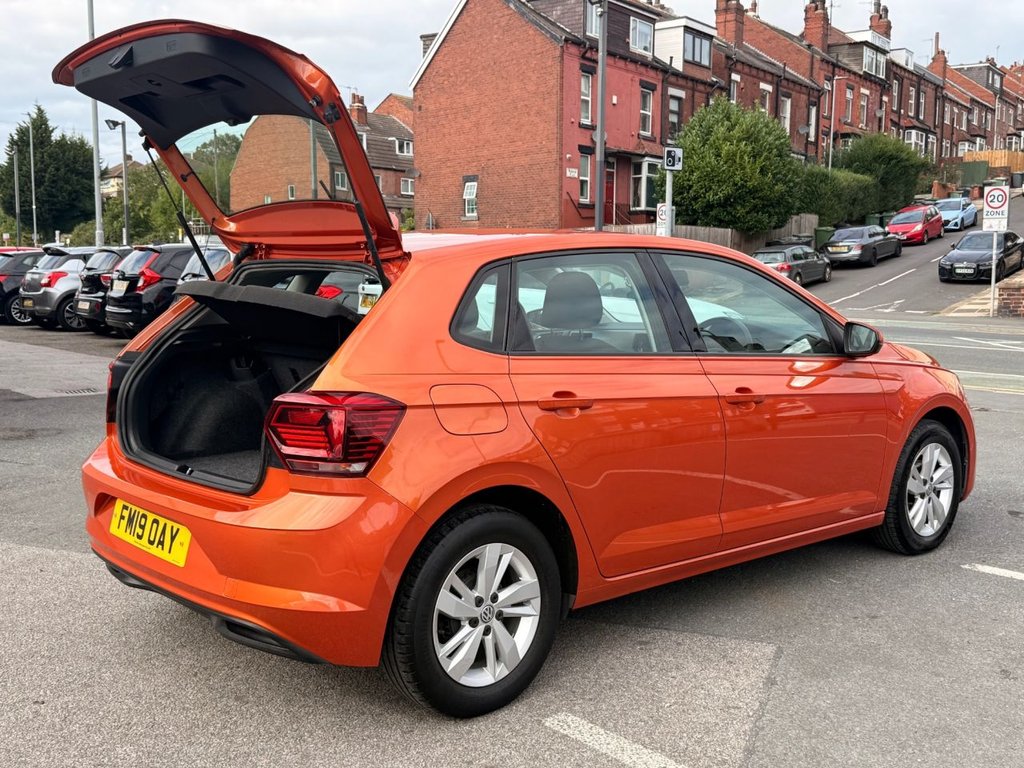 2019 Volkswagen Polo — image 16