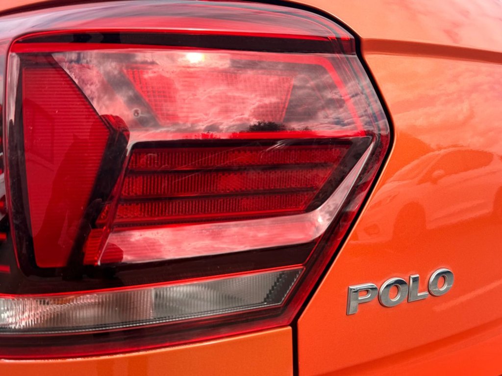 2019 Volkswagen Polo — image 20