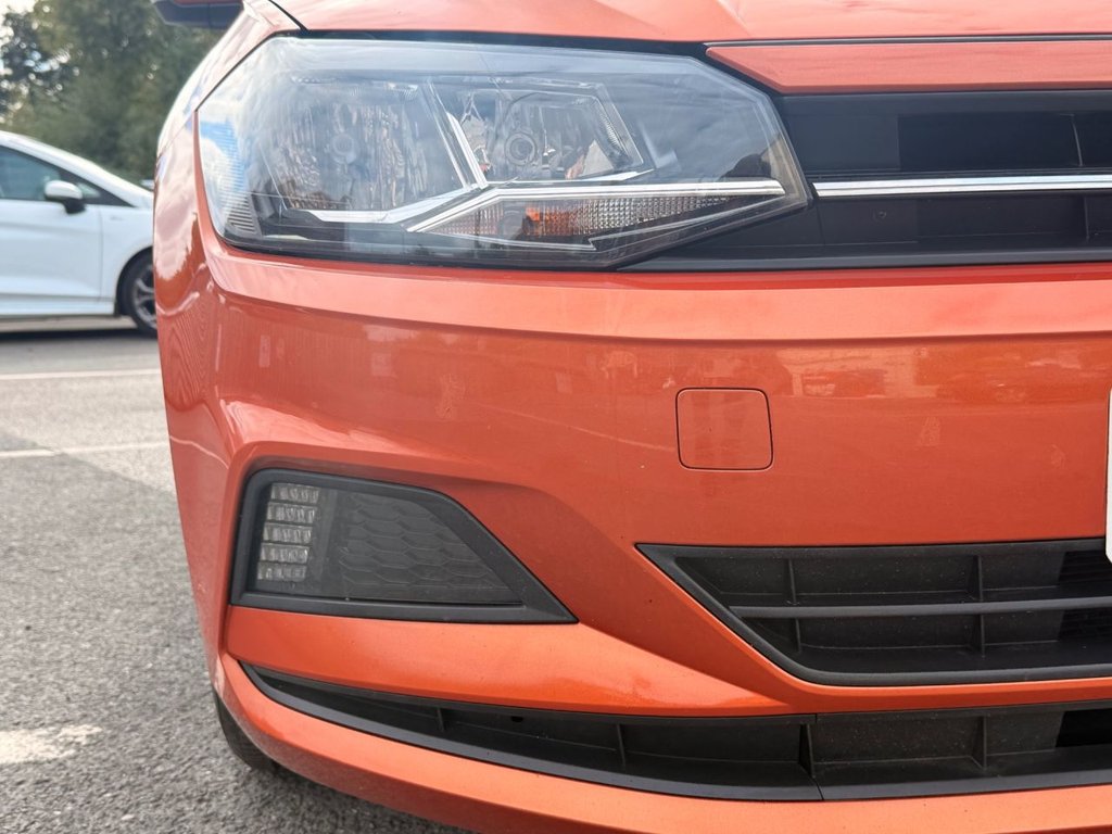 2019 Volkswagen Polo — image 21