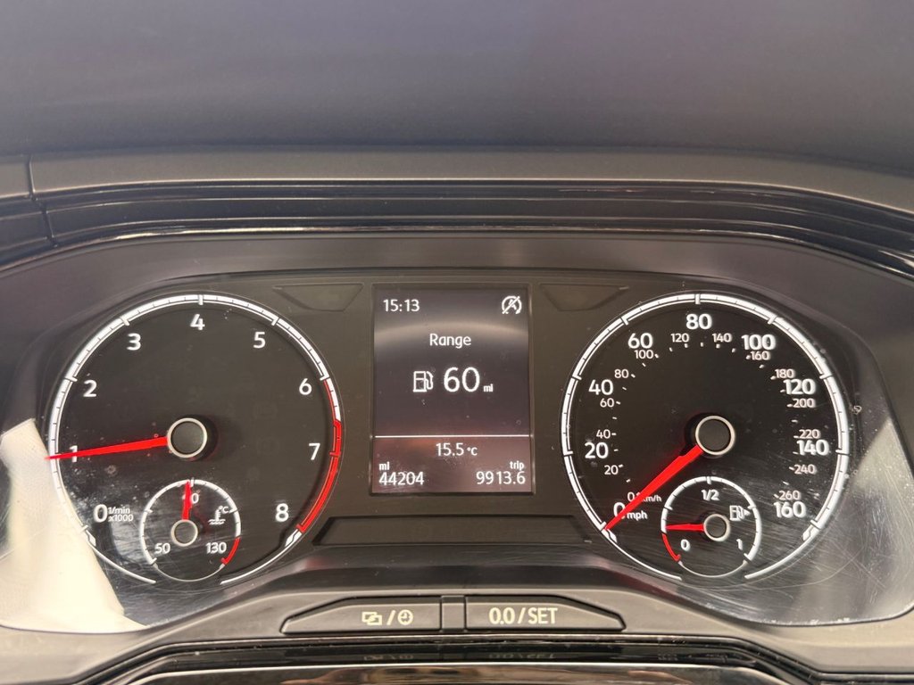 2019 Volkswagen Polo — image 34