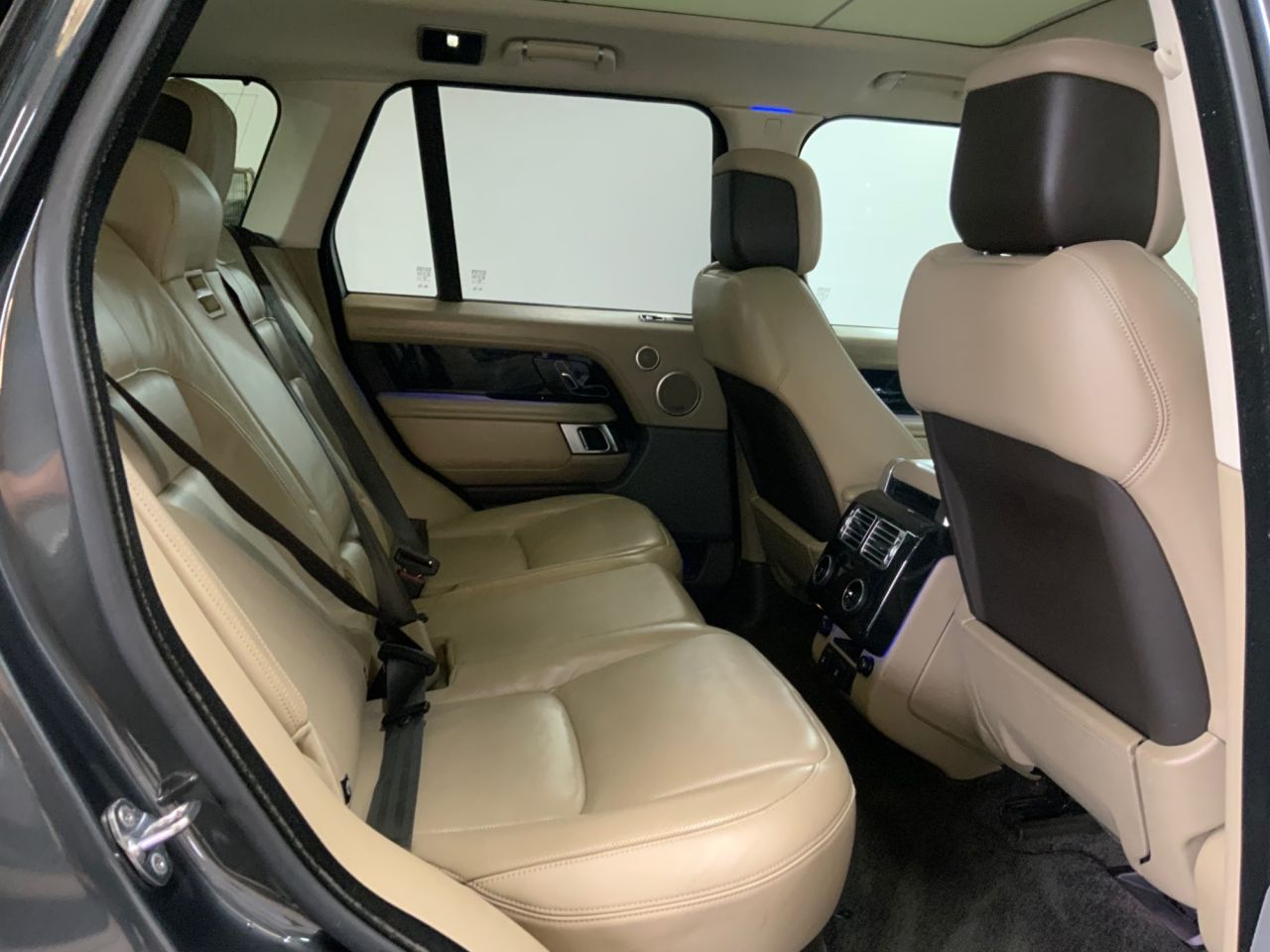 2018 LAND ROVER RANGE ROVER 4.4 SD V8 Vogue SE SUV 5dr Diesel Auto 4WD Euro 6 (s/s) (339 ps) - vehicle photo 16 for sale on PureCar