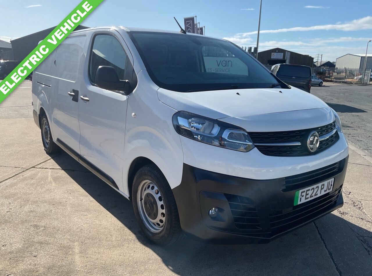 2022 VAUXHALL VIVARO