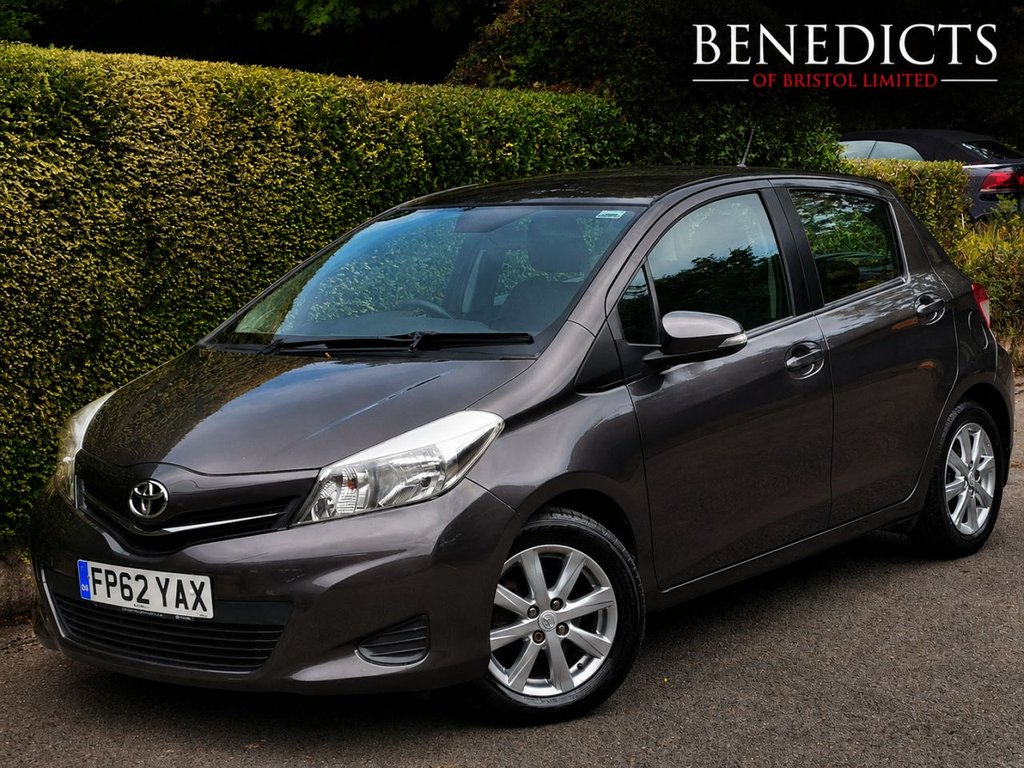 2013 Toyota YARIS