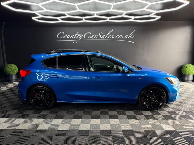 2019 Ford FOCUS