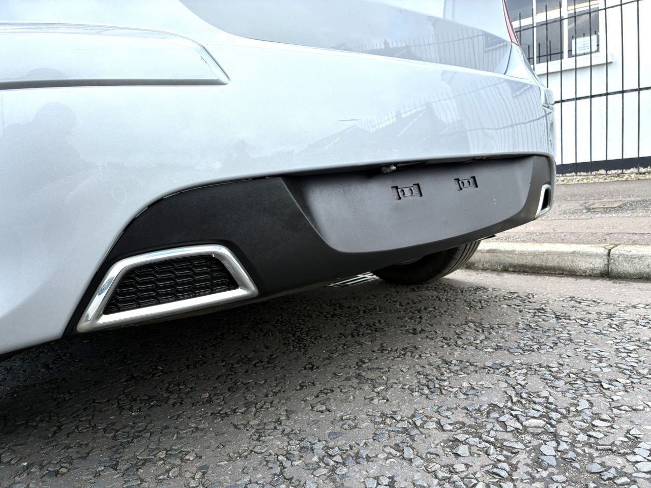 2010 HYUNDAI I30 1.4 Edition Hatchback 5dr Petrol Manual Euro 4 (108 bhp) - vehicle photo 16 for sale on PureCar