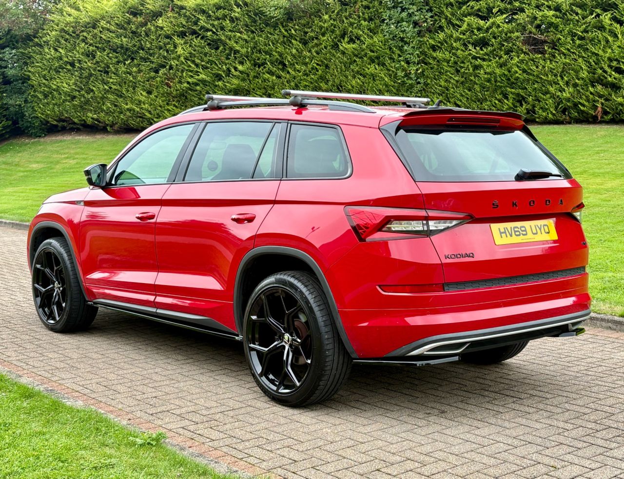 2019 SKODA KODIAQ 2.0 TDI SportLine SUV 5dr Diesel DSG 4WD Euro 6 (s/s) (7 Seat) (150 ps) - vehicle photo 4 for sale on PureCar