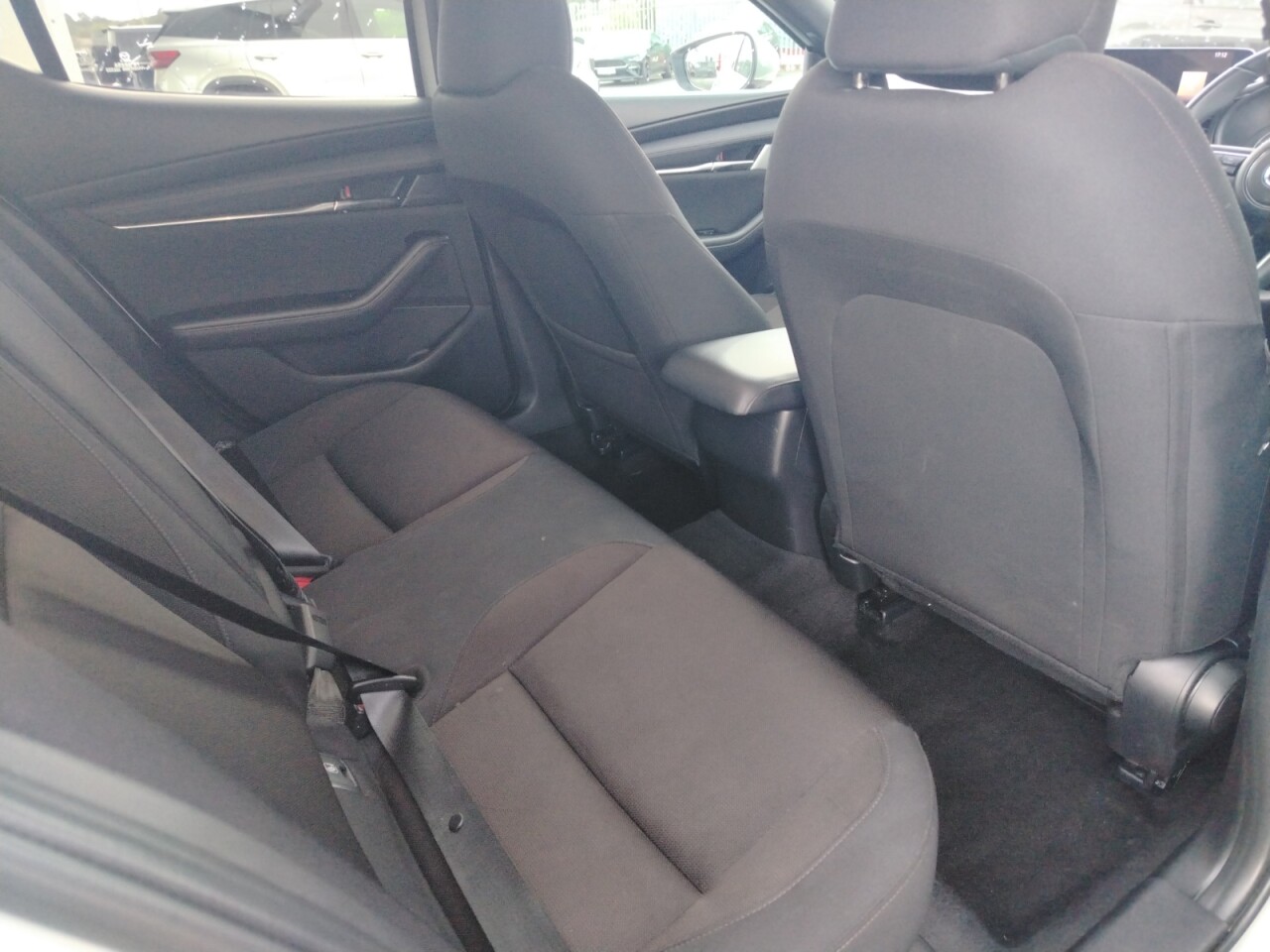 2025 MAZDA MAZDA3 2.5 e-SKYACTIV-G MHEV Exclusive-Line Hatchback 5dr Petrol Auto Euro 6 (s/s) - vehicle photo 23 for sale on PureCar