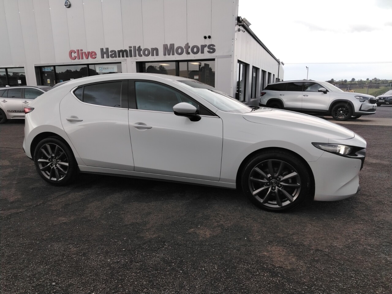 2025 MAZDA MAZDA3 2.5 e-SKYACTIV-G MHEV Exclusive-Line Hatchback 5dr Petrol Auto Euro 6 (s/s) - vehicle photo 11 for sale on PureCar