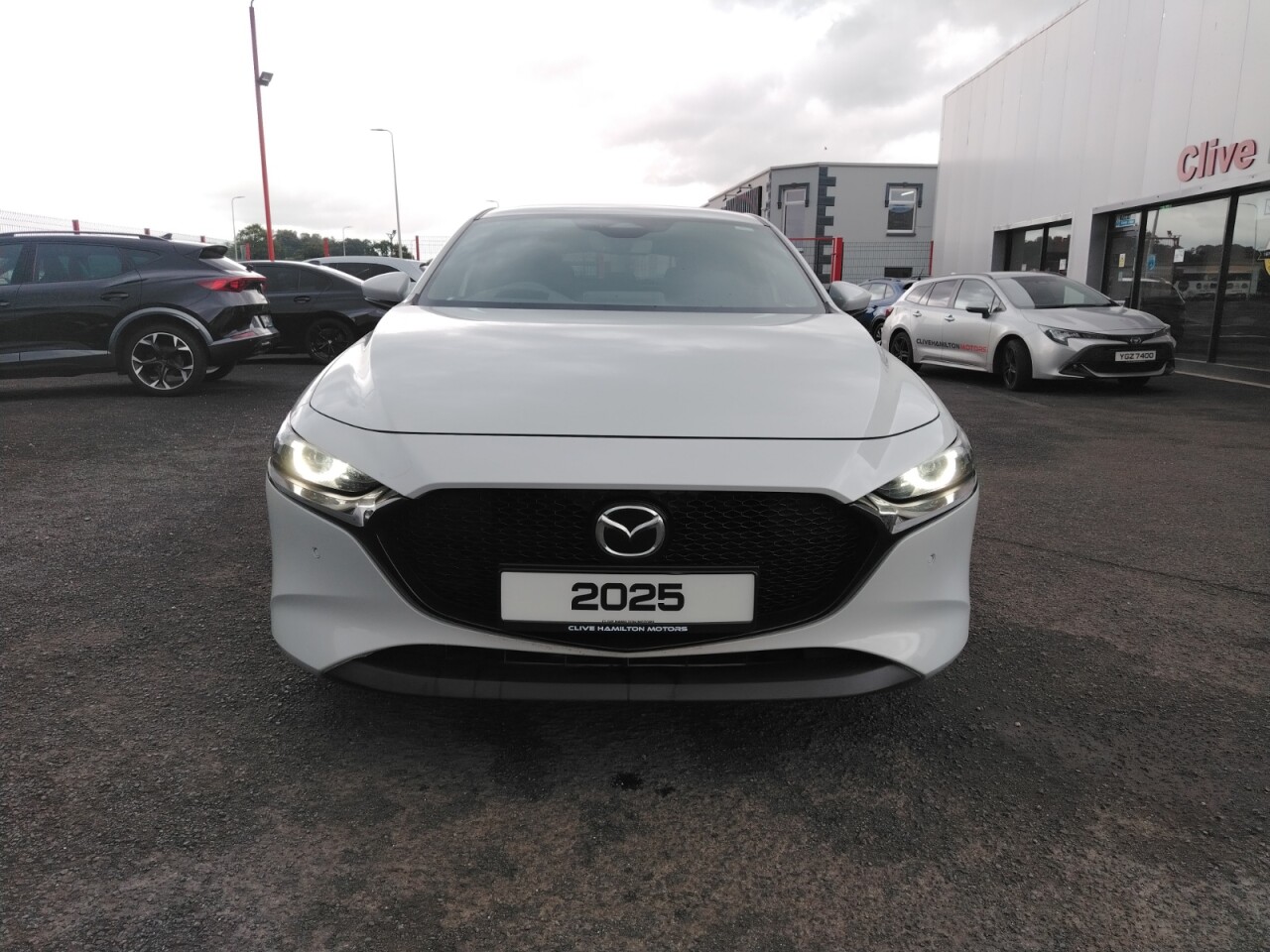 2025 MAZDA MAZDA3 2.5 e-SKYACTIV-G MHEV Exclusive-Line Hatchback 5dr Petrol Auto Euro 6 (s/s) - vehicle photo 7 for sale on PureCar