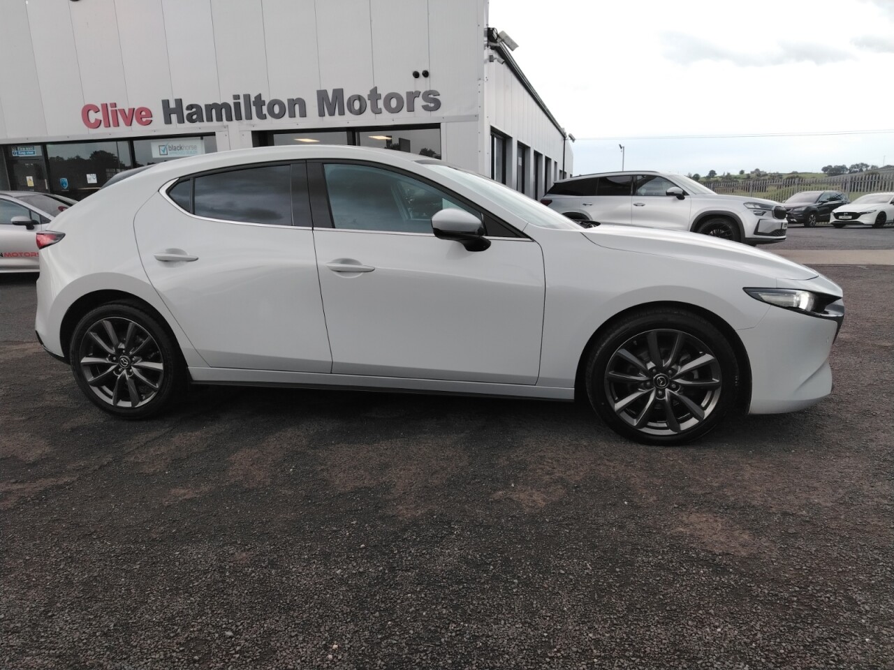 2025 MAZDA MAZDA3 2.5 e-SKYACTIV-G MHEV Exclusive-Line Hatchback 5dr Petrol Auto Euro 6 (s/s) - vehicle photo 20 for sale on PureCar