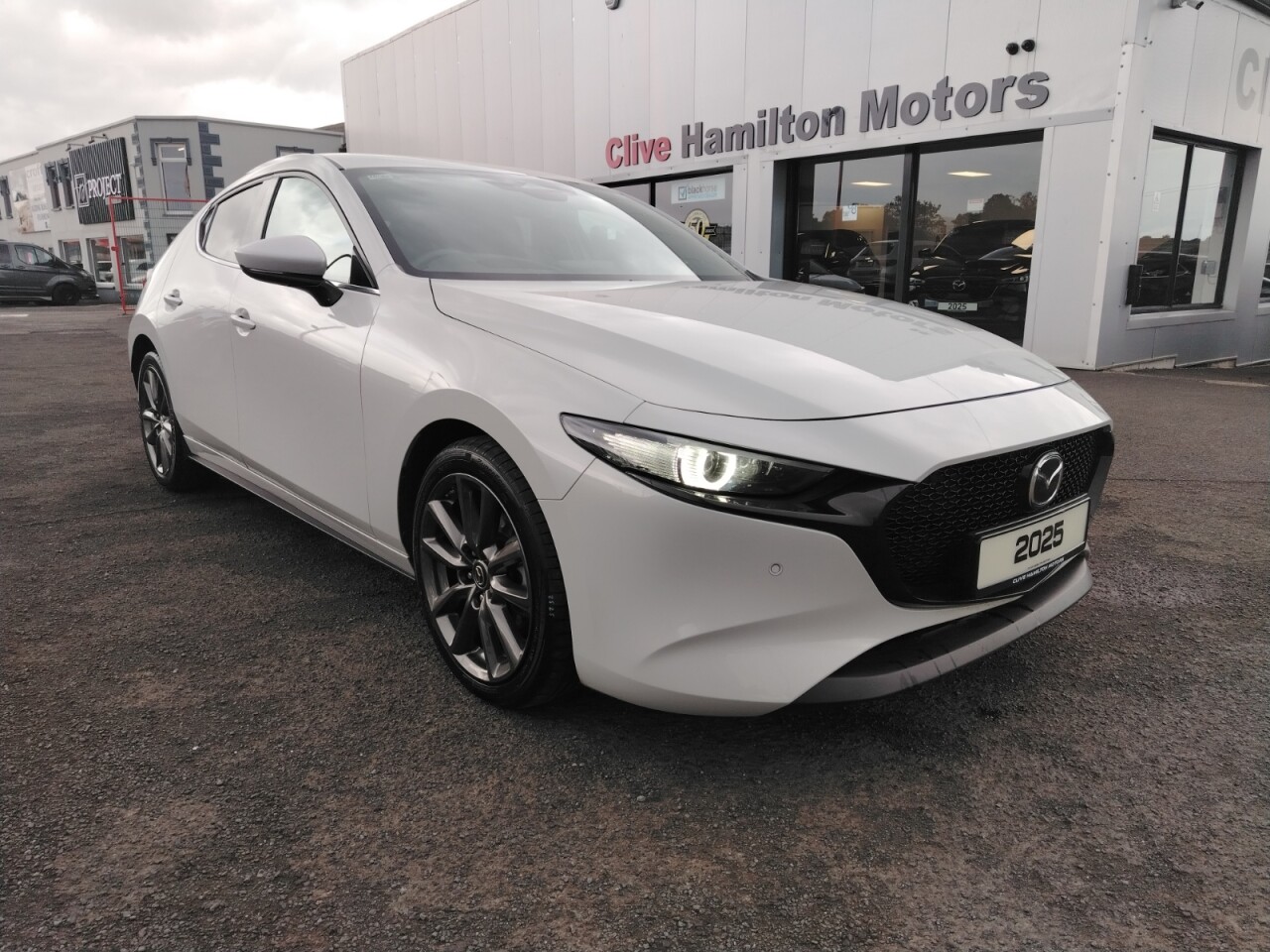 2025 MAZDA MAZDA3 2.5 e-SKYACTIV-G MHEV Exclusive-Line Hatchback 5dr Petrol Auto Euro 6 (s/s) - vehicle photo 14 for sale on PureCar