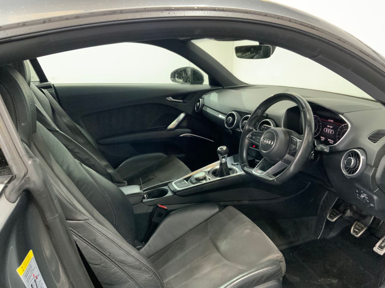 2017 AUDI TT 1.8 TFSI Black Edition Coupe 3dr Petrol Manual Euro 6 (s/s) (180 ps) - vehicle photo 20 for sale on PureCar