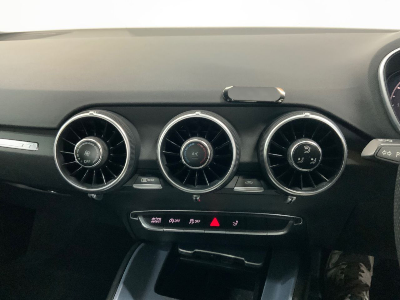 2017 AUDI TT 1.8 TFSI Black Edition Coupe 3dr Petrol Manual Euro 6 (s/s) (180 ps) - vehicle photo 24 for sale on PureCar